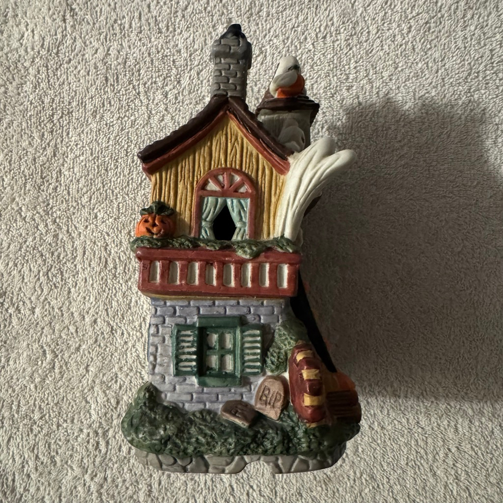 Vintage Halloween Pumpkin Factory Ceramic Village House Haunted Ghost Witch - Picture 3 of 8